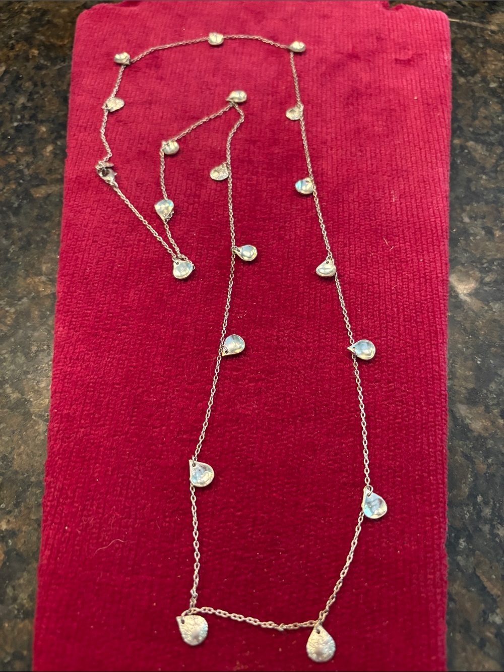 Stella & Dot Delicate Silver Teardrop Station Necklace - Picture 1 of 3